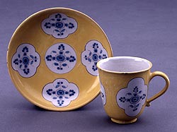 Picture: Coffee cup and plate 
