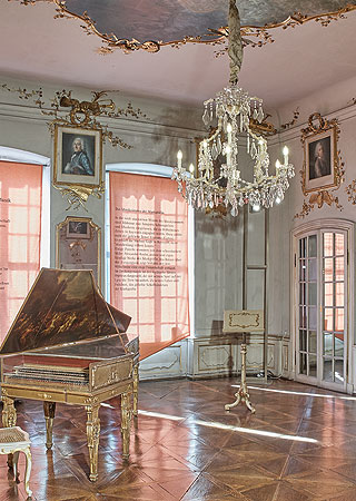 Picture: Old Music Room in the New Palace